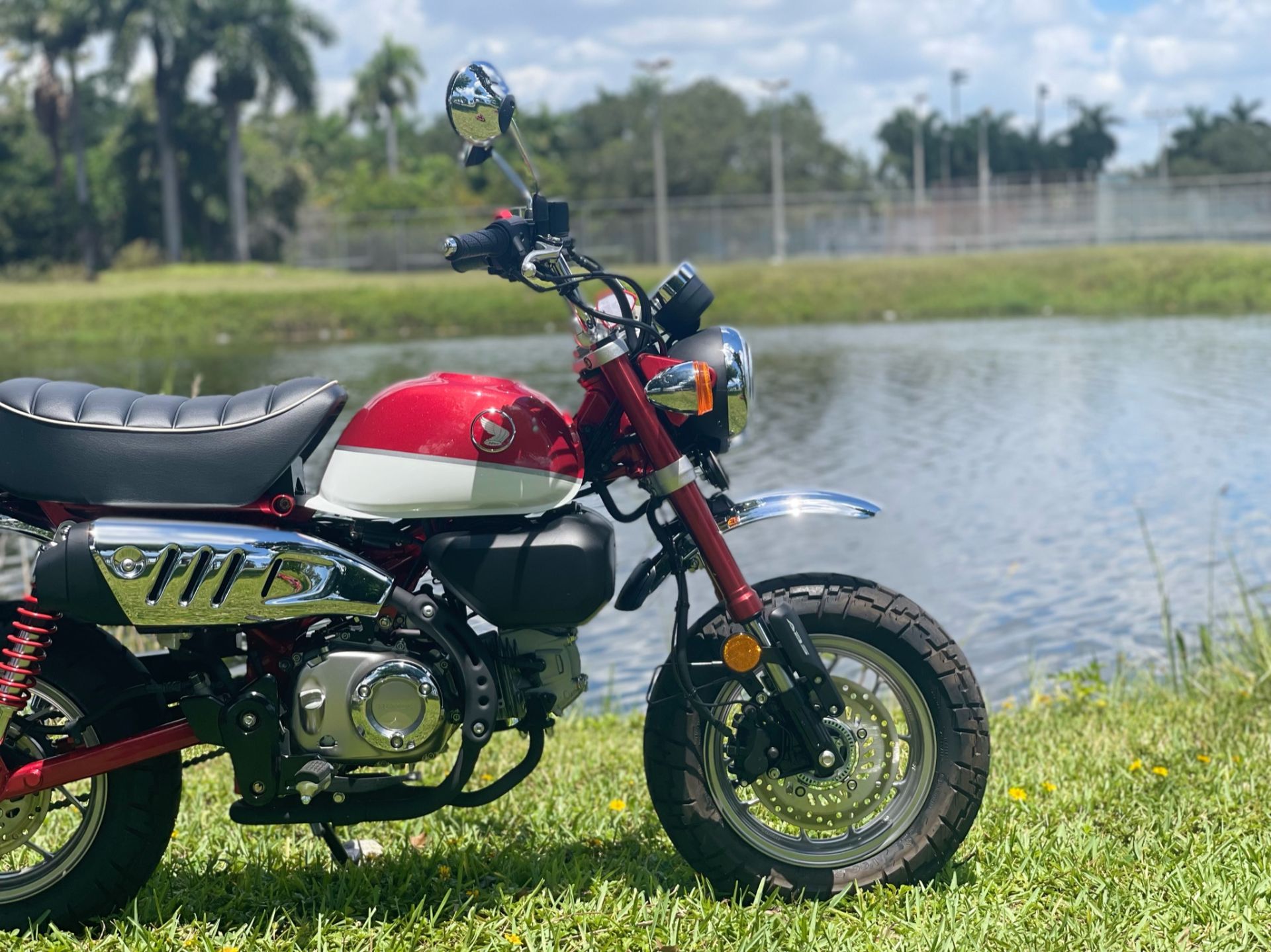 2021 Honda Monkey ABS in North Miami Beach, Florida - Photo 6
