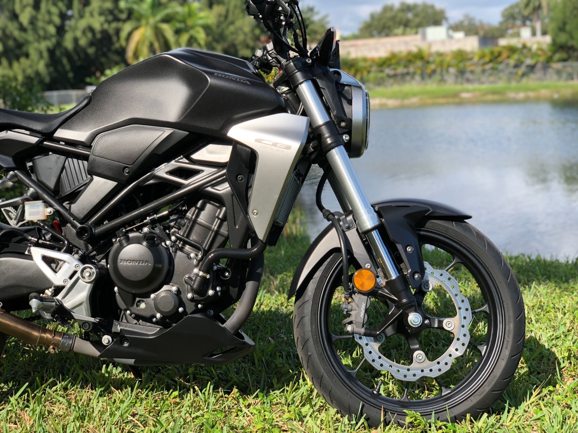 2019 Honda CB300R in North Miami Beach, Florida - Photo 5