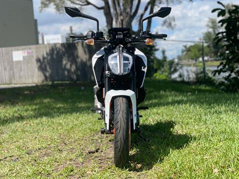 2017 KTM 390 Duke in North Miami Beach, Florida - Photo 7