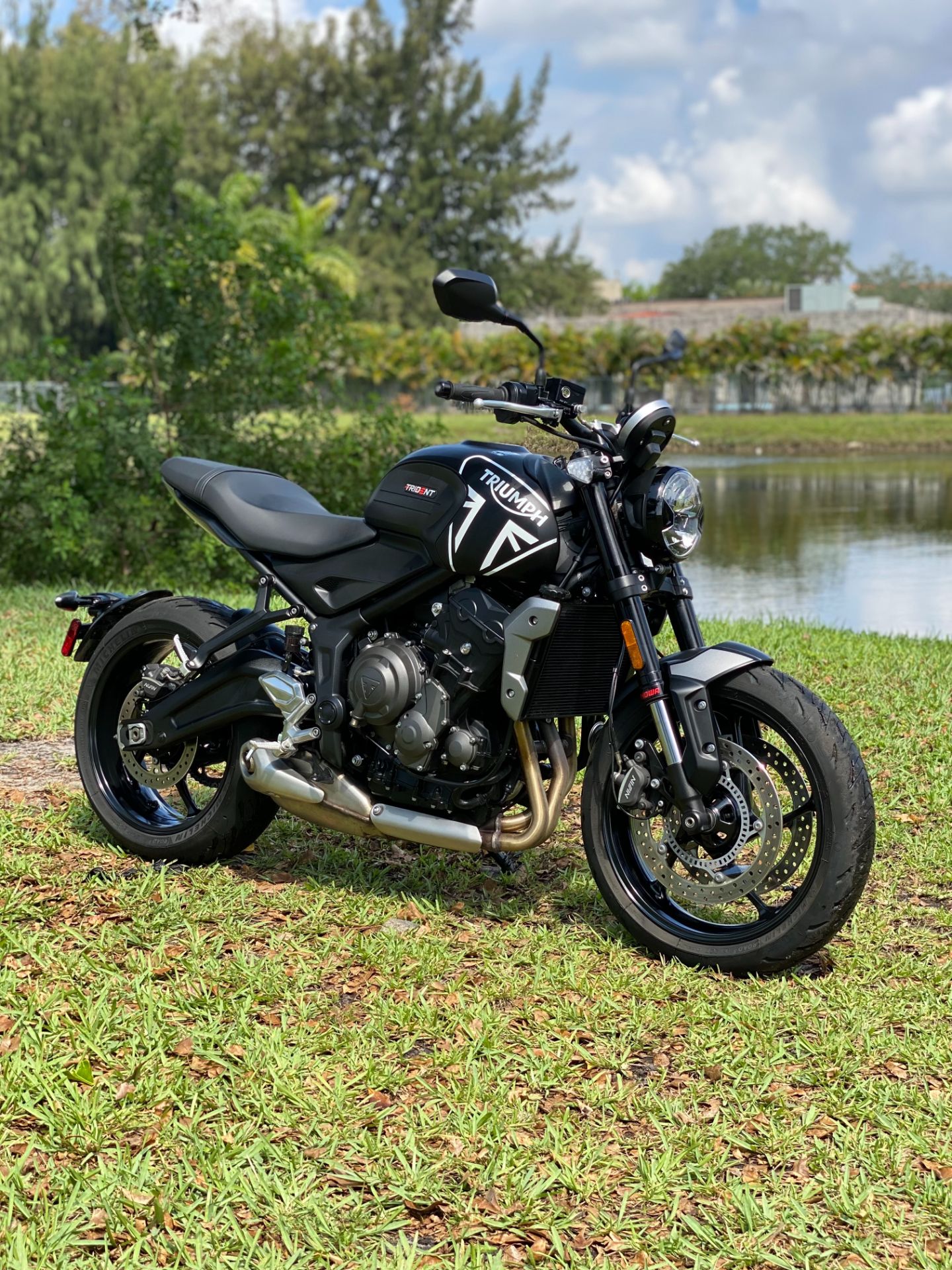 2022 Triumph Trident 660 in North Miami Beach, Florida - Photo 2