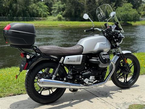 2019 Moto Guzzi V7 III Special in North Miami Beach, Florida - Photo 4