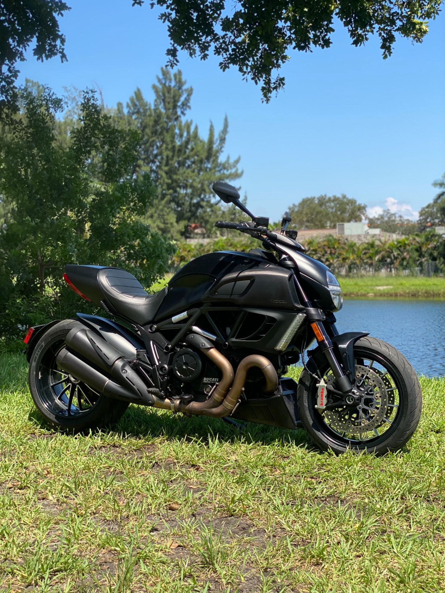 2013 Ducati Diavel Dark in North Miami Beach, Florida - Photo 4