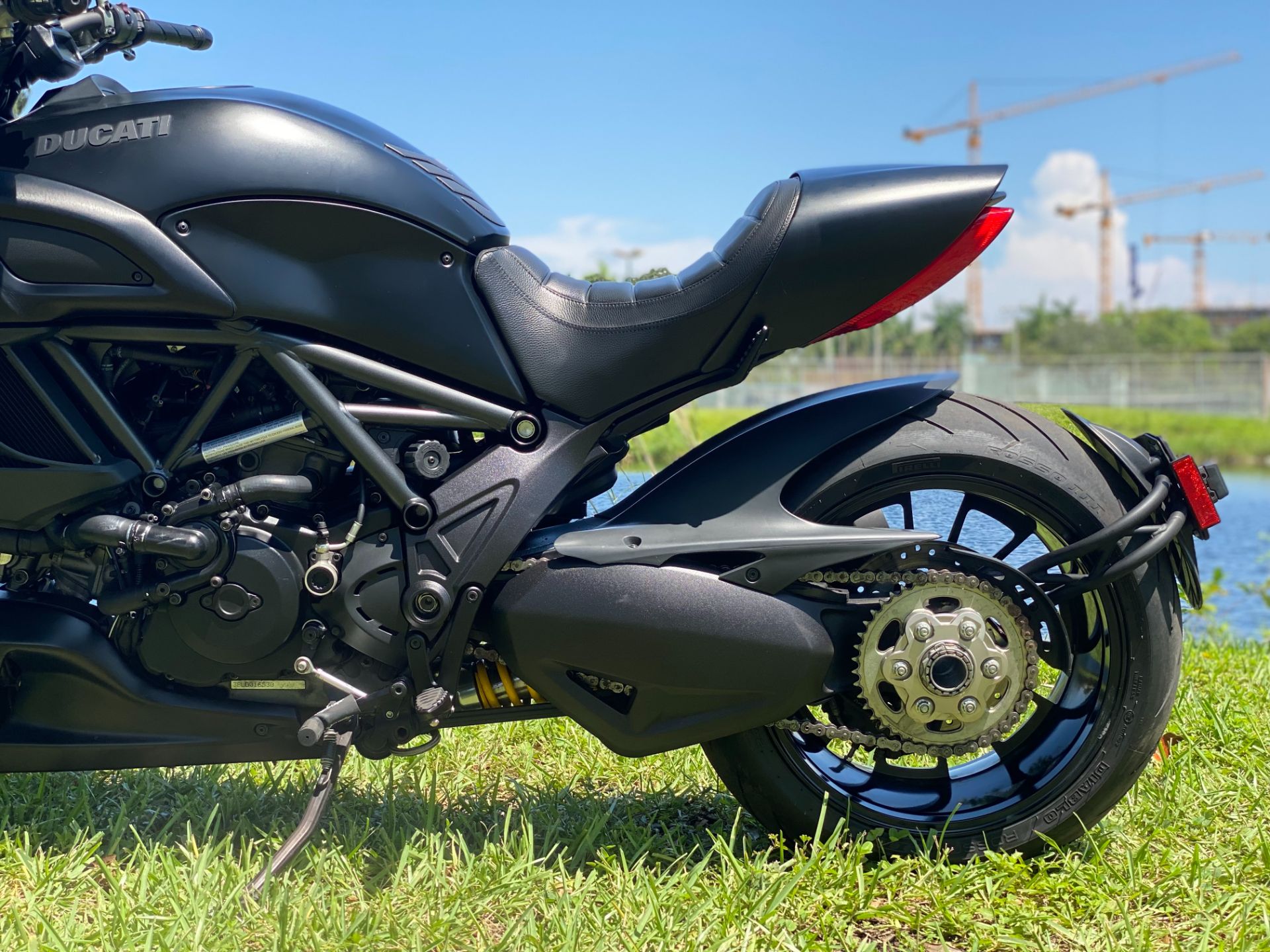 2013 Ducati Diavel Dark in North Miami Beach, Florida - Photo 19