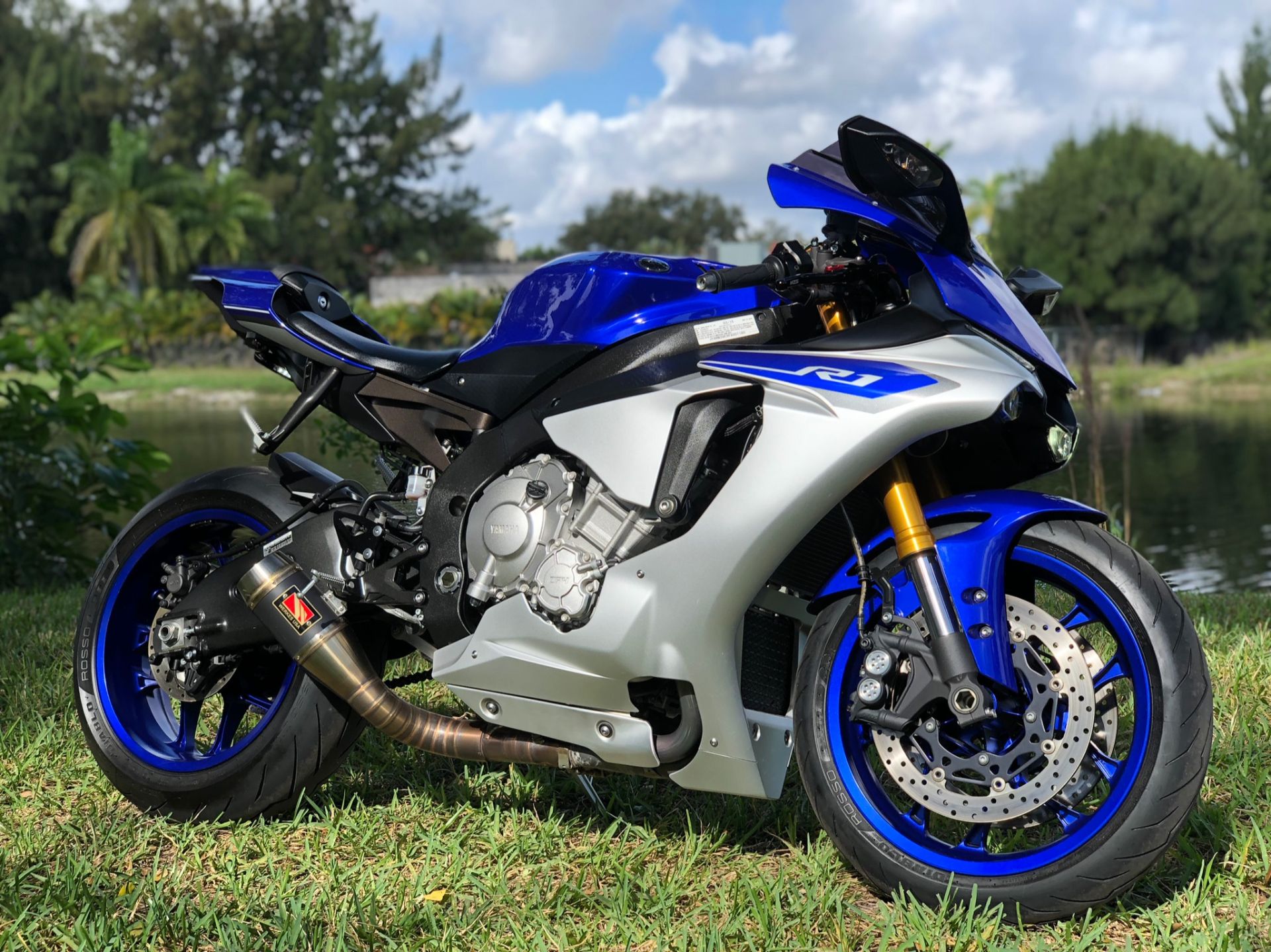 2015 Yamaha YZF-R1 in North Miami Beach, Florida - Photo 1