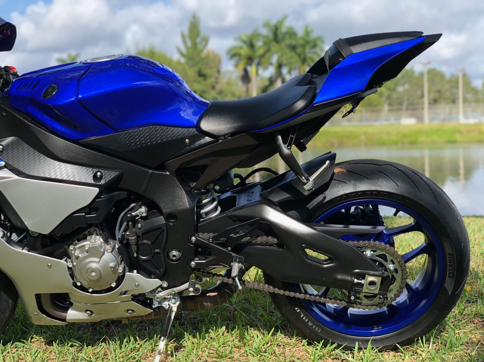 2015 Yamaha YZF-R1 in North Miami Beach, Florida - Photo 24