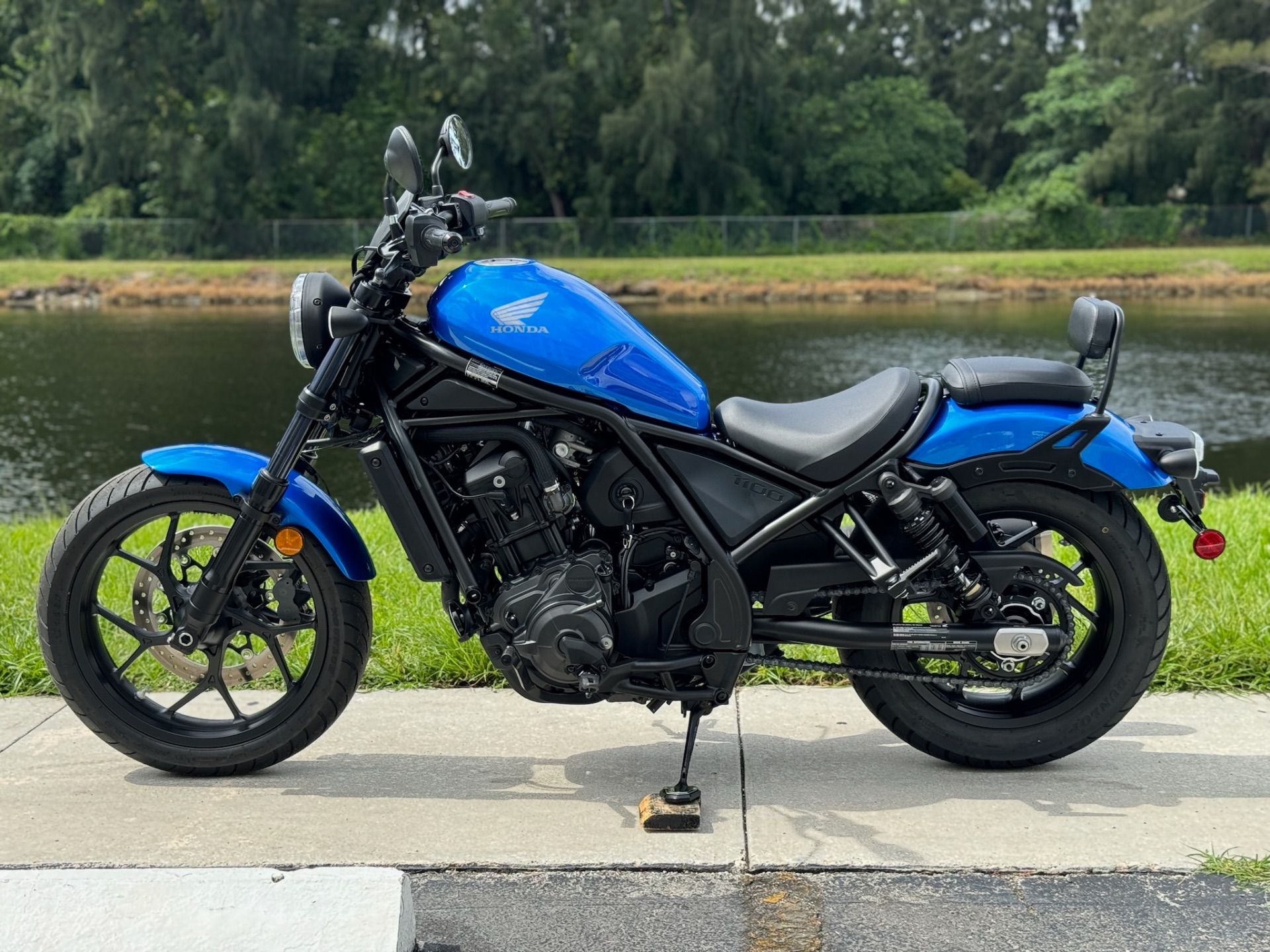 2024 Honda Rebel 1100 in North Miami Beach, Florida - Photo 12