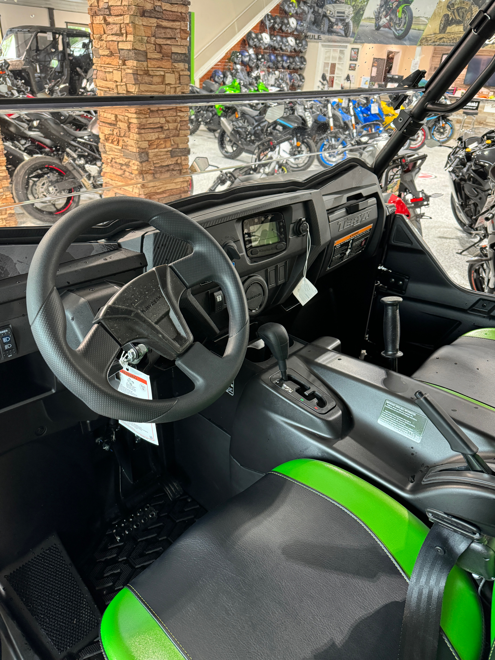 2024 Kawasaki Teryx4 S LE in Newfield, New Jersey - Photo 4