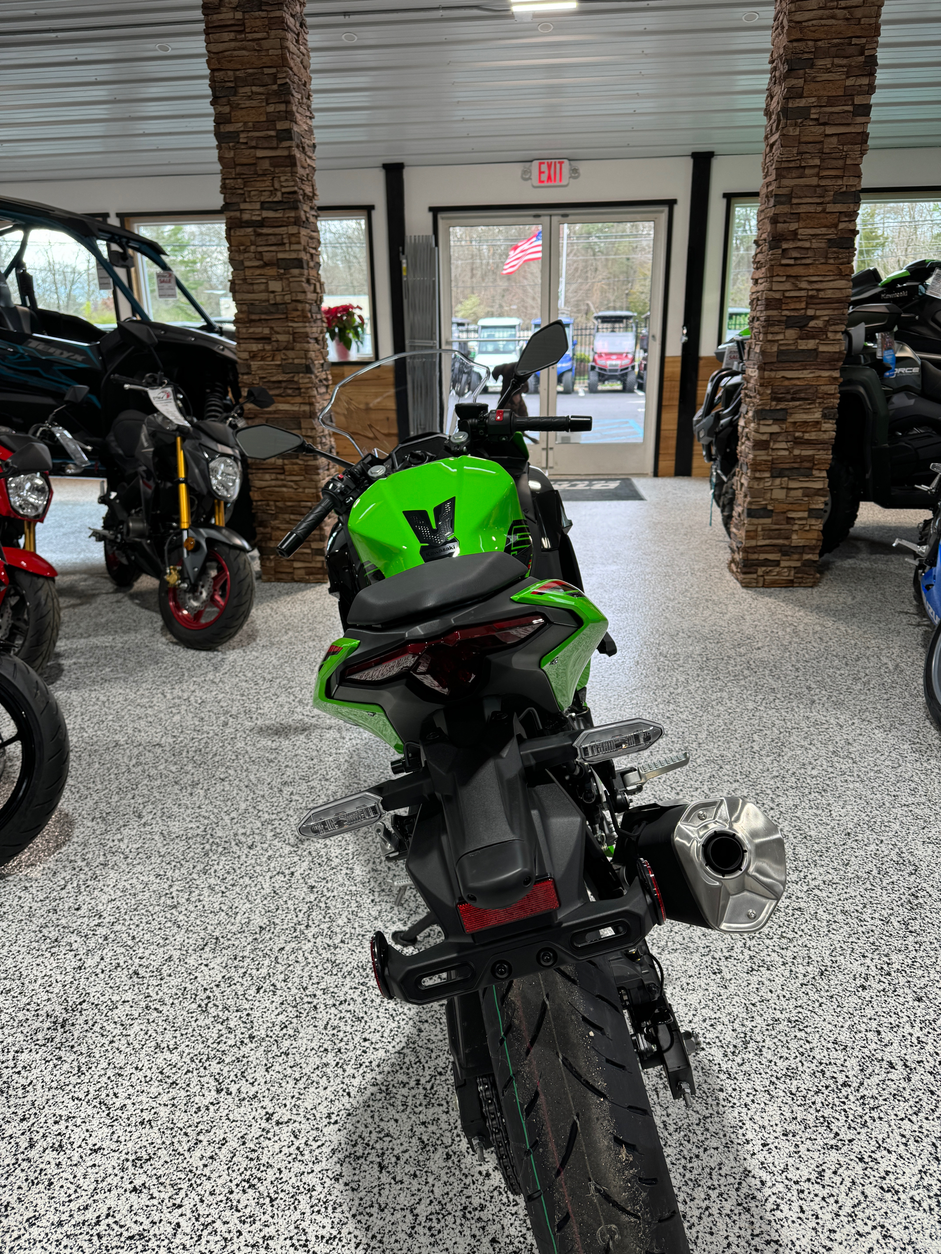 2024 Kawasaki Ninja 500 KRT Edition SE ABS in Newfield, New Jersey - Photo 6