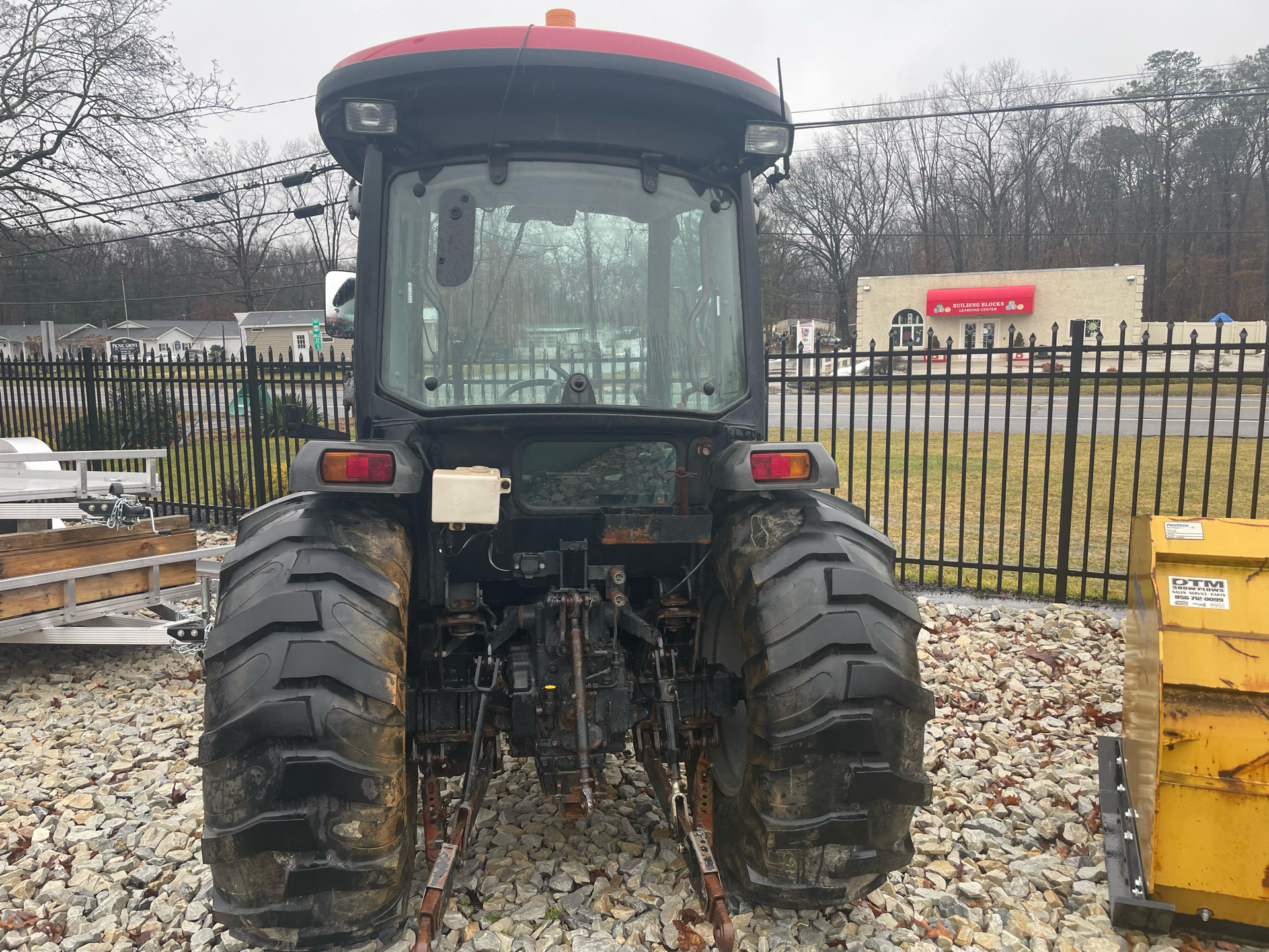 2015 Mahindra 3550 PST Cab in Newfield, New Jersey - Photo 4