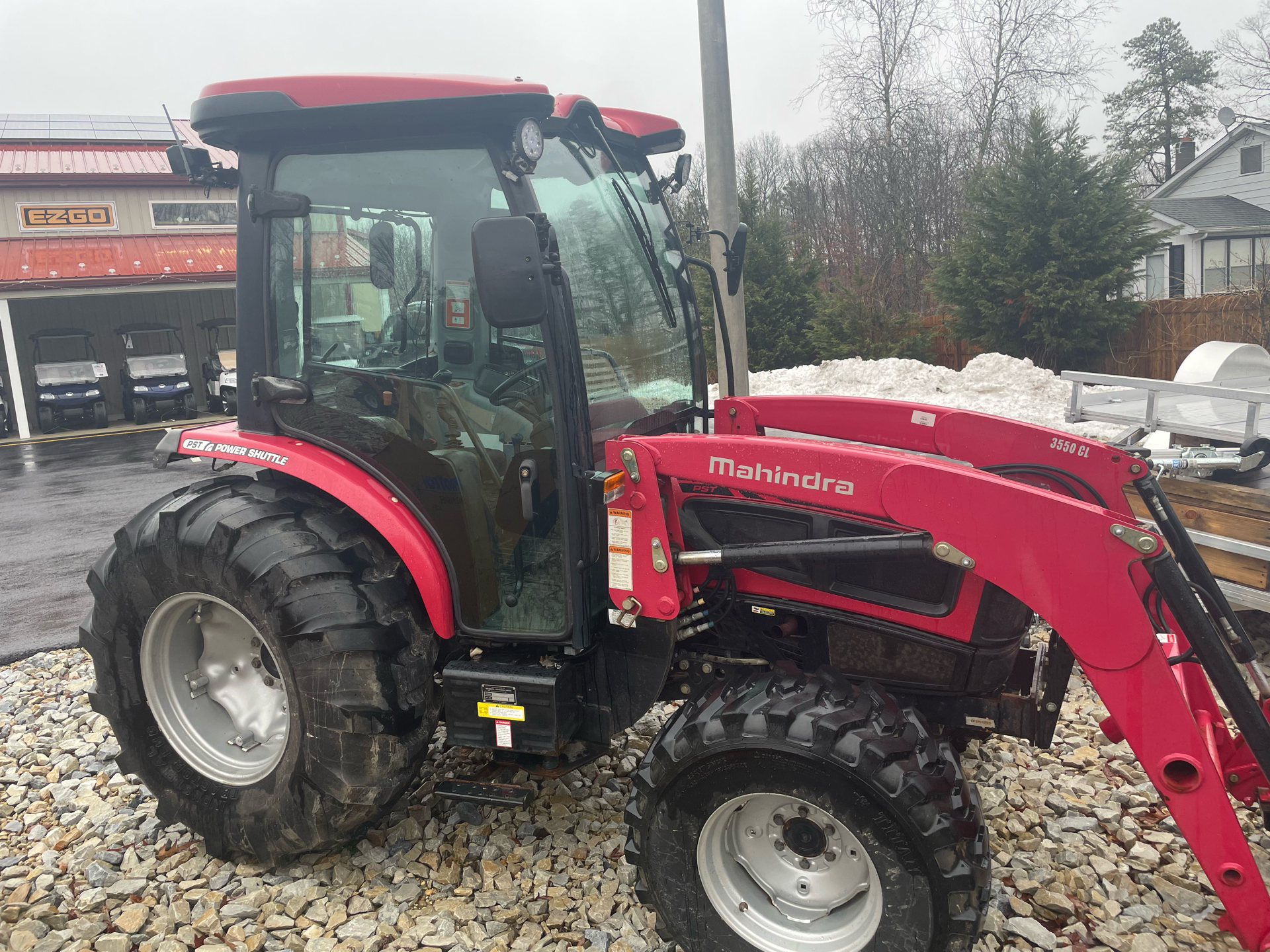 2015 Mahindra 3550 PST Cab in Newfield, New Jersey - Photo 9