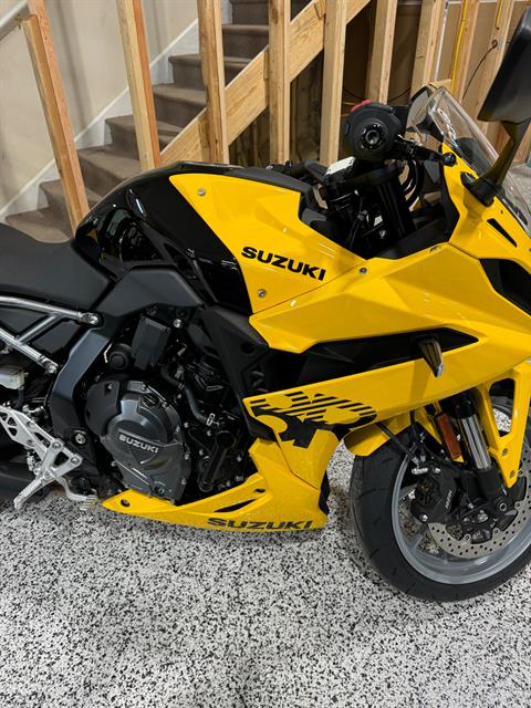 2024 Suzuki GSX-8R in Newfield, New Jersey - Photo 8