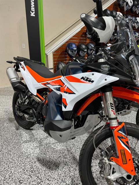 2023 KTM 890 Adventure R in Newfield, New Jersey - Photo 9