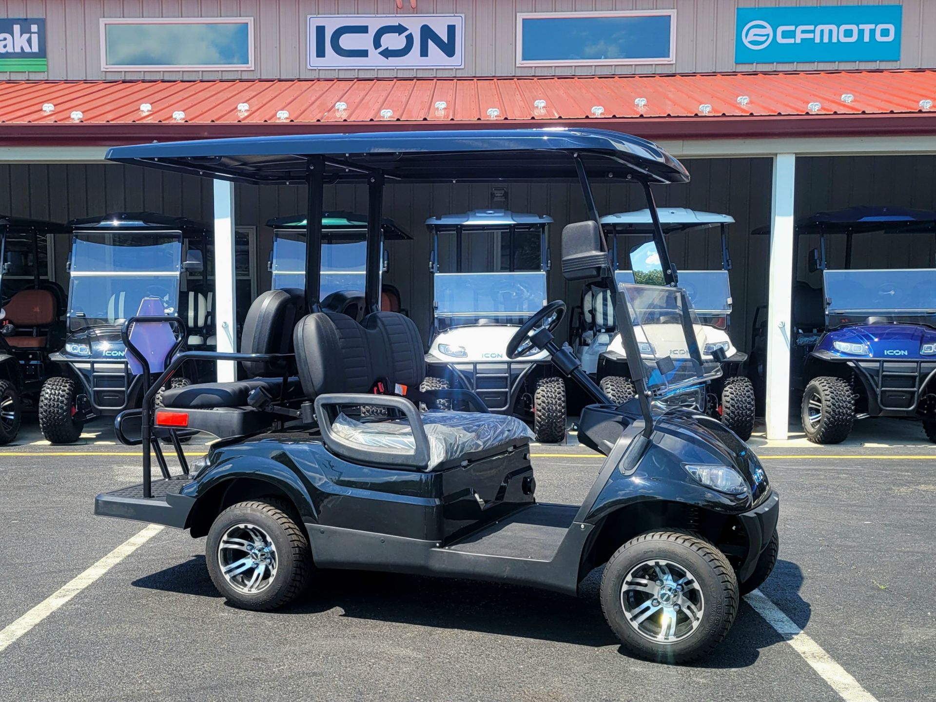 2023 ICON I40 Lithium Black/Black in Newfield, New Jersey - Photo 13