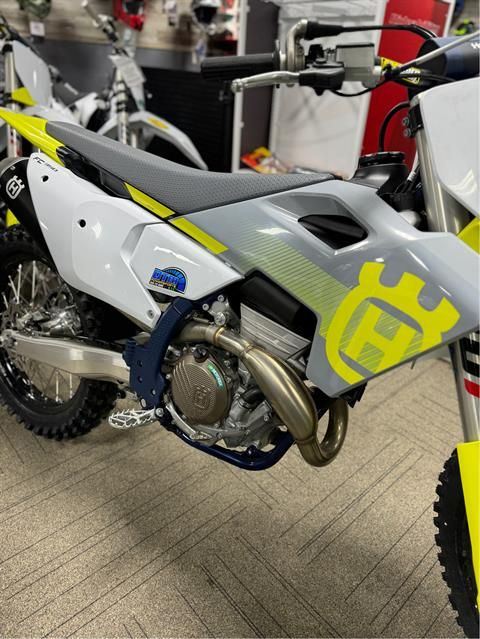 2024 Husqvarna FC 350 in Newfield, New Jersey - Photo 6