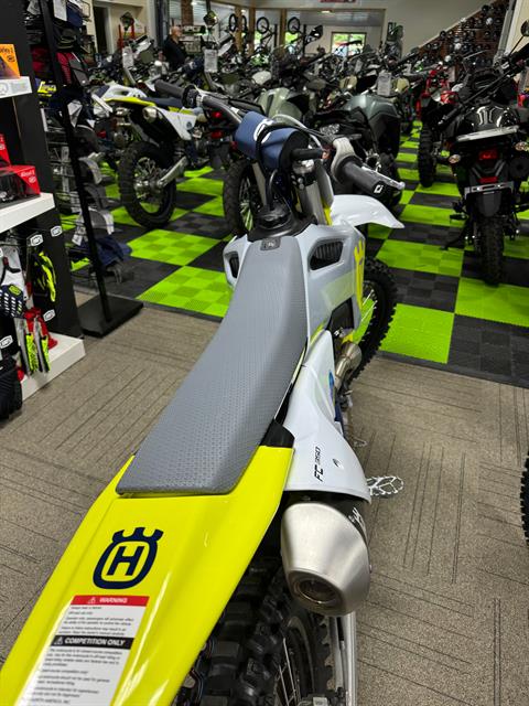 2024 Husqvarna FC 350 in Newfield, New Jersey - Photo 6