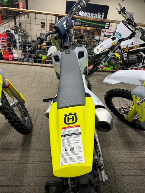 2024 Husqvarna FC 450 in Newfield, New Jersey - Photo 5