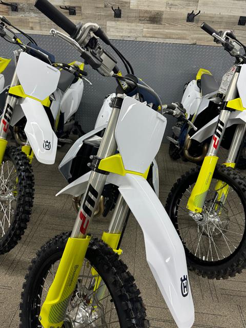 2024 Husqvarna FC 450 in Newfield, New Jersey - Photo 9