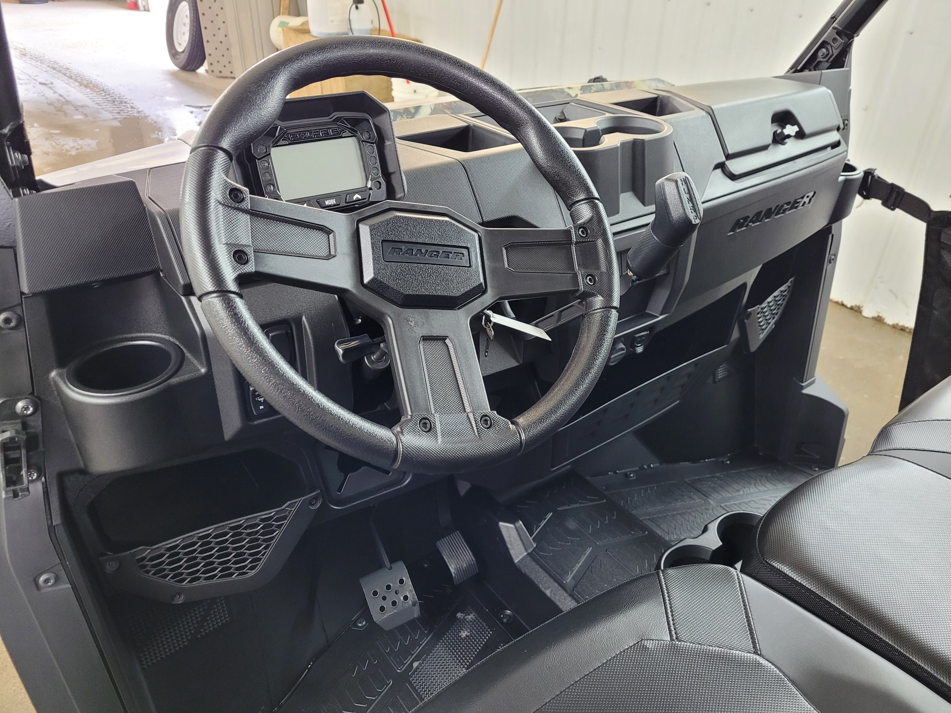 2025 Polaris Ranger 1000 Premium in Hankinson, North Dakota - Photo 8