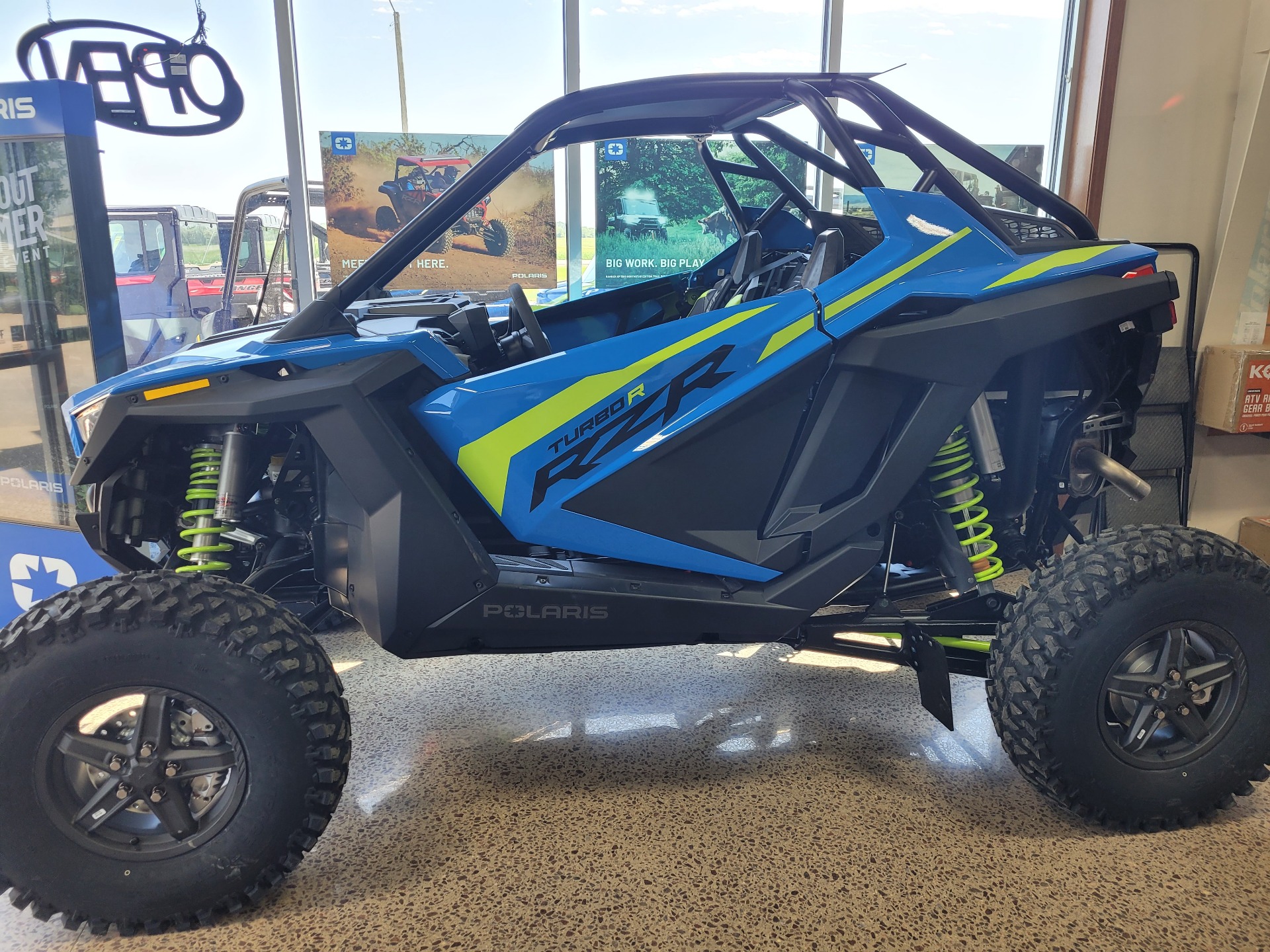 2024 Polaris RZR Turbo R Premium in Hankinson, North Dakota - Photo 2