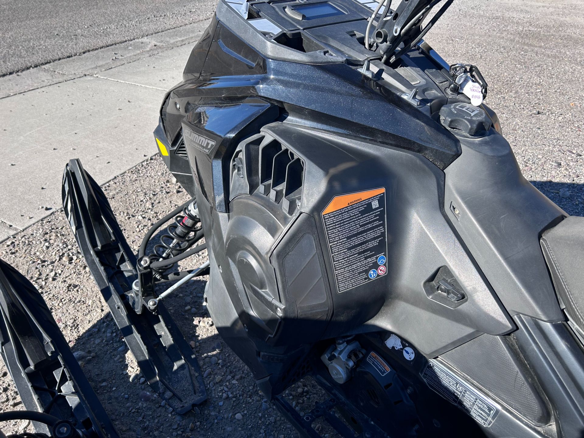 2024 Ski-Doo Summit Adrenaline 154 850 E-TEC SHOT PowderMax Light 2.5 w/ FlexEdge in Blackfoot, Idaho - Photo 10