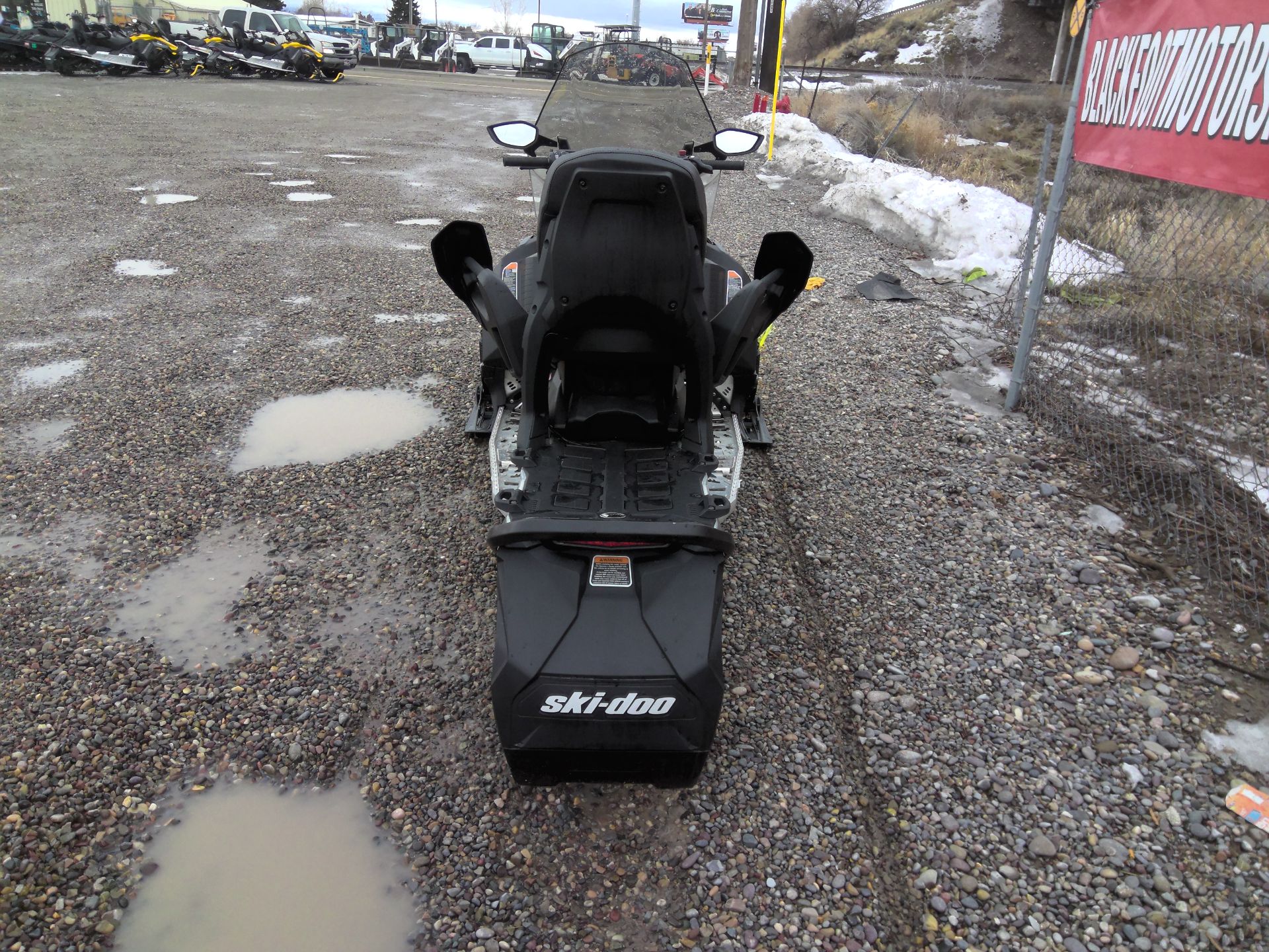 2023 Ski-Doo Grand Touring Sport 600 ACE ES Silent Track II 1.25 in Blackfoot, Idaho - Photo 6
