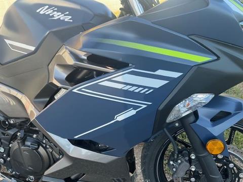 2022 Kawasaki Ninja 400 in Brilliant, Ohio - Photo 4