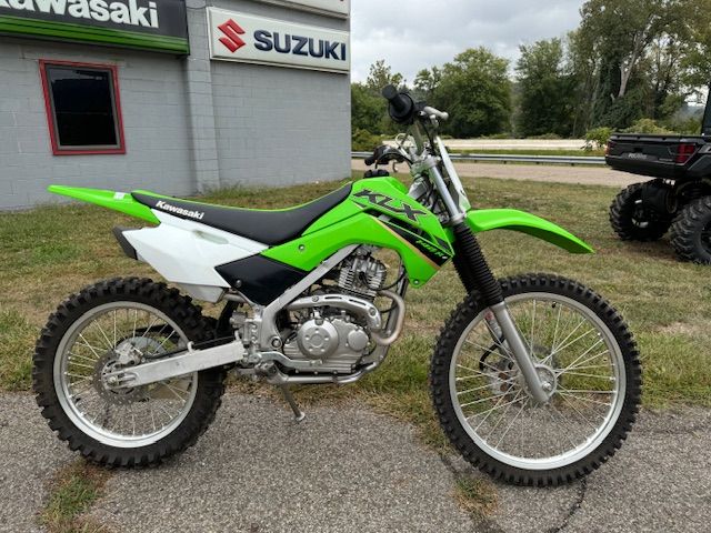 2022 Kawasaki KLX 140R F in Brilliant, Ohio - Photo 9