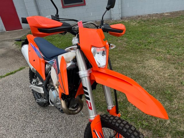 2022 KTM 500 EXC-F in Brilliant, Ohio - Photo 10