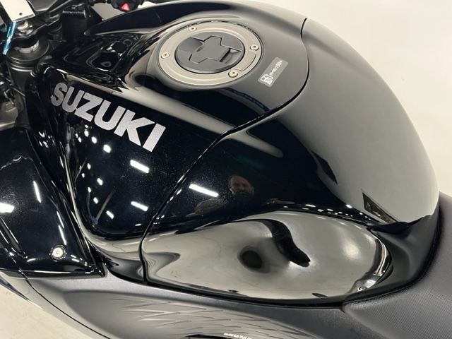 2023 Suzuki Hayabusa in Brilliant, Ohio - Photo 7