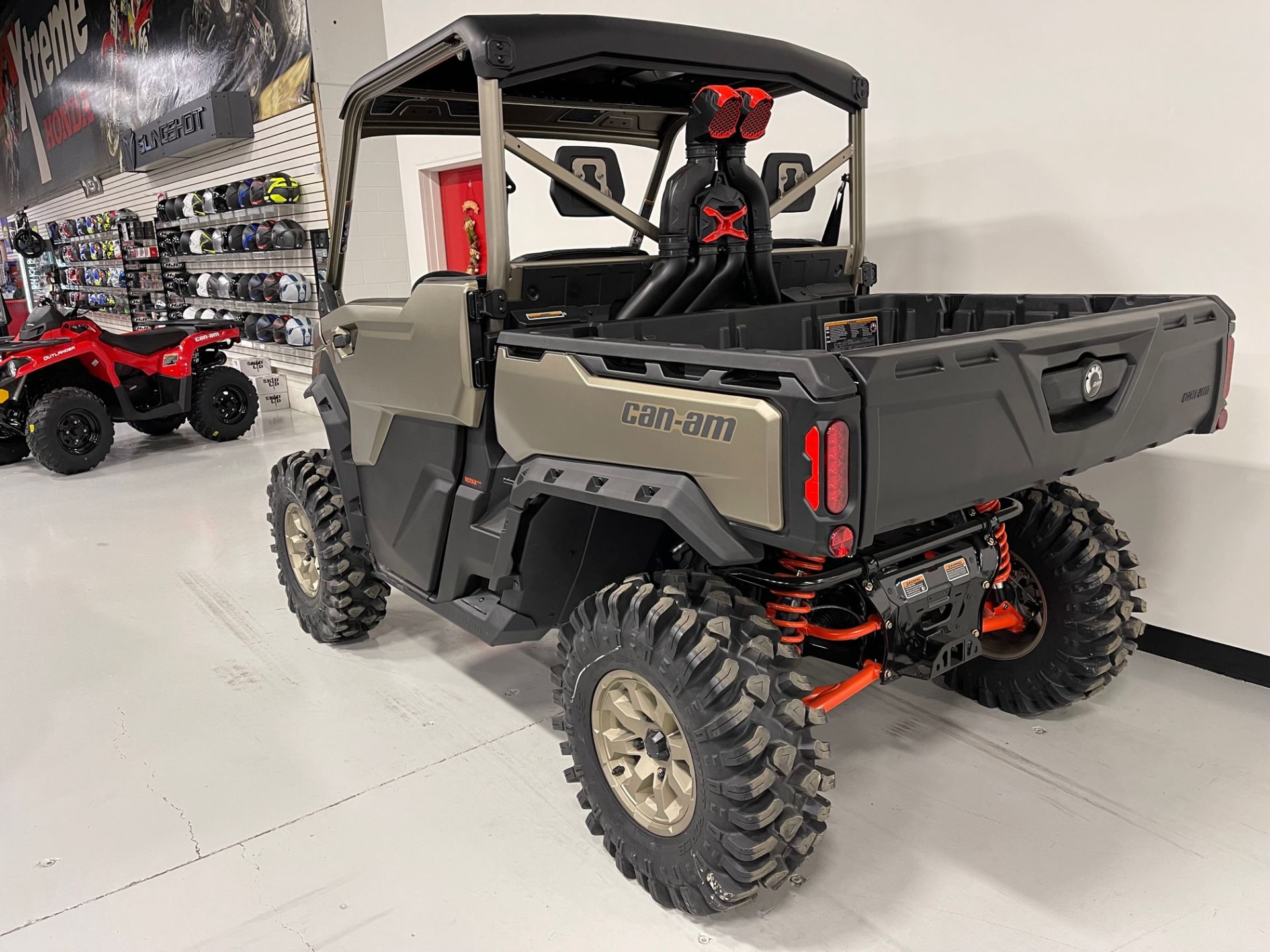 2023 Can-Am Defender X MR With Half Doors HD10 in Brilliant, Ohio - Photo 11