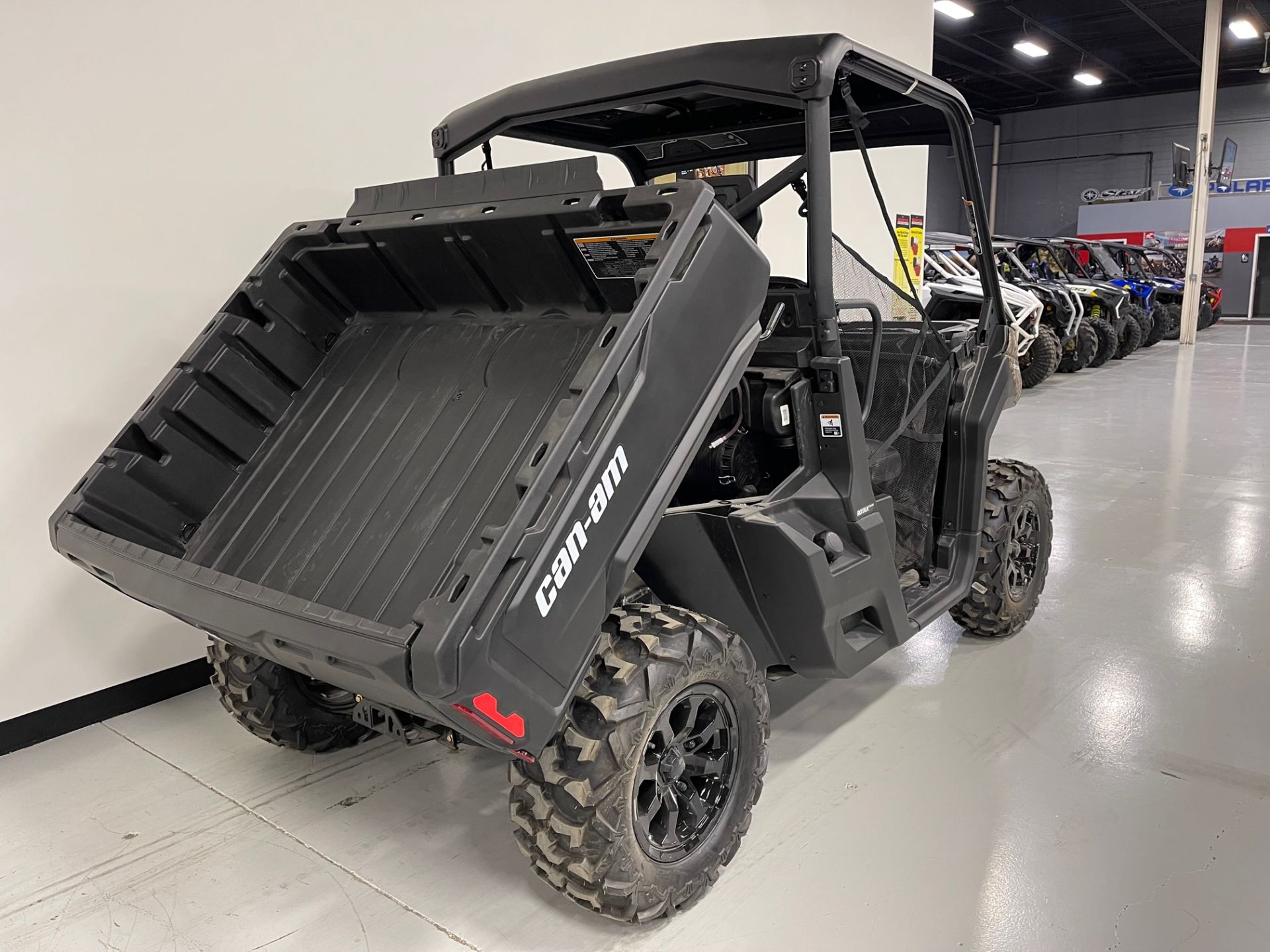 2022 Can-Am Defender DPS HD7 in Brilliant, Ohio - Photo 3