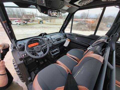 2024 Can-Am Defender MAX Lone Star CAB in Brilliant, Ohio - Photo 10