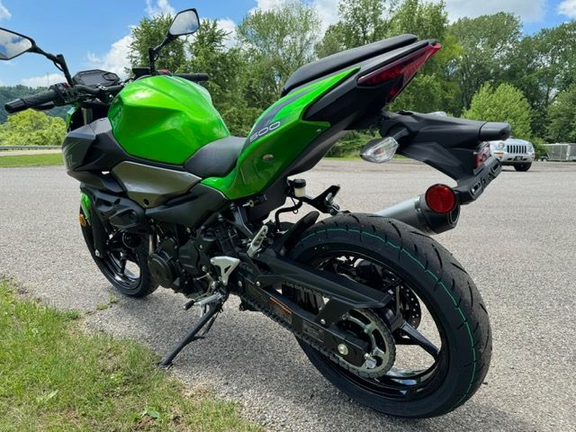 2024 Kawasaki Z500 ABS in Brilliant, Ohio - Photo 4