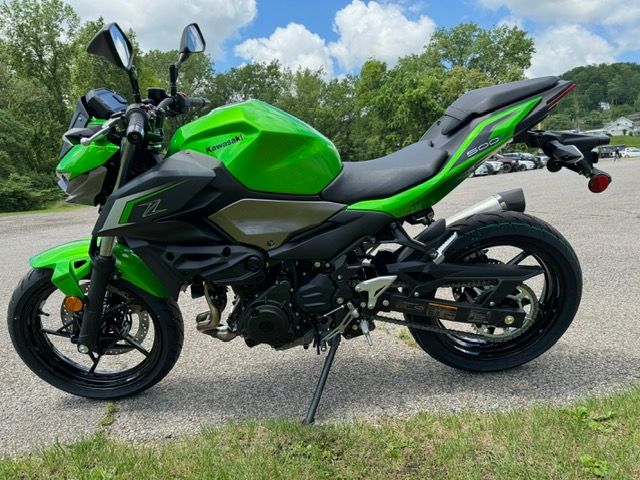 2024 Kawasaki Z500 ABS in Brilliant, Ohio - Photo 5