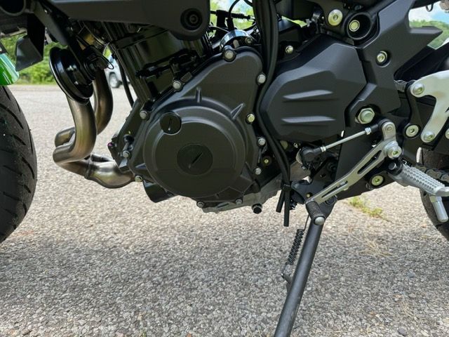 2024 Kawasaki Z500 ABS in Brilliant, Ohio - Photo 6