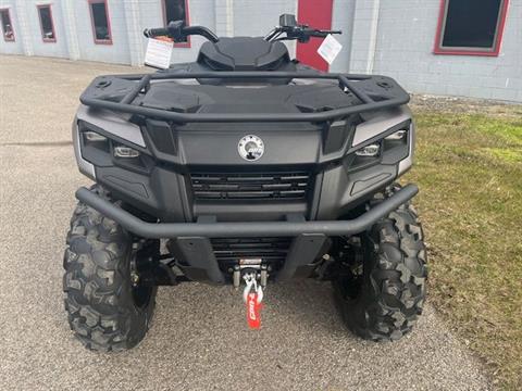 2024 Can-Am Outlander XT 700 in Brilliant, Ohio - Photo 4