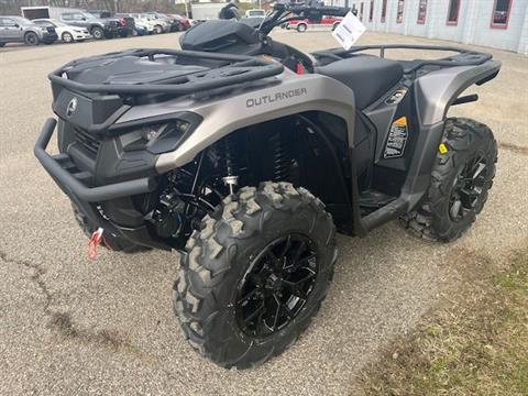 2024 Can-Am Outlander XT 700 in Brilliant, Ohio - Photo 6