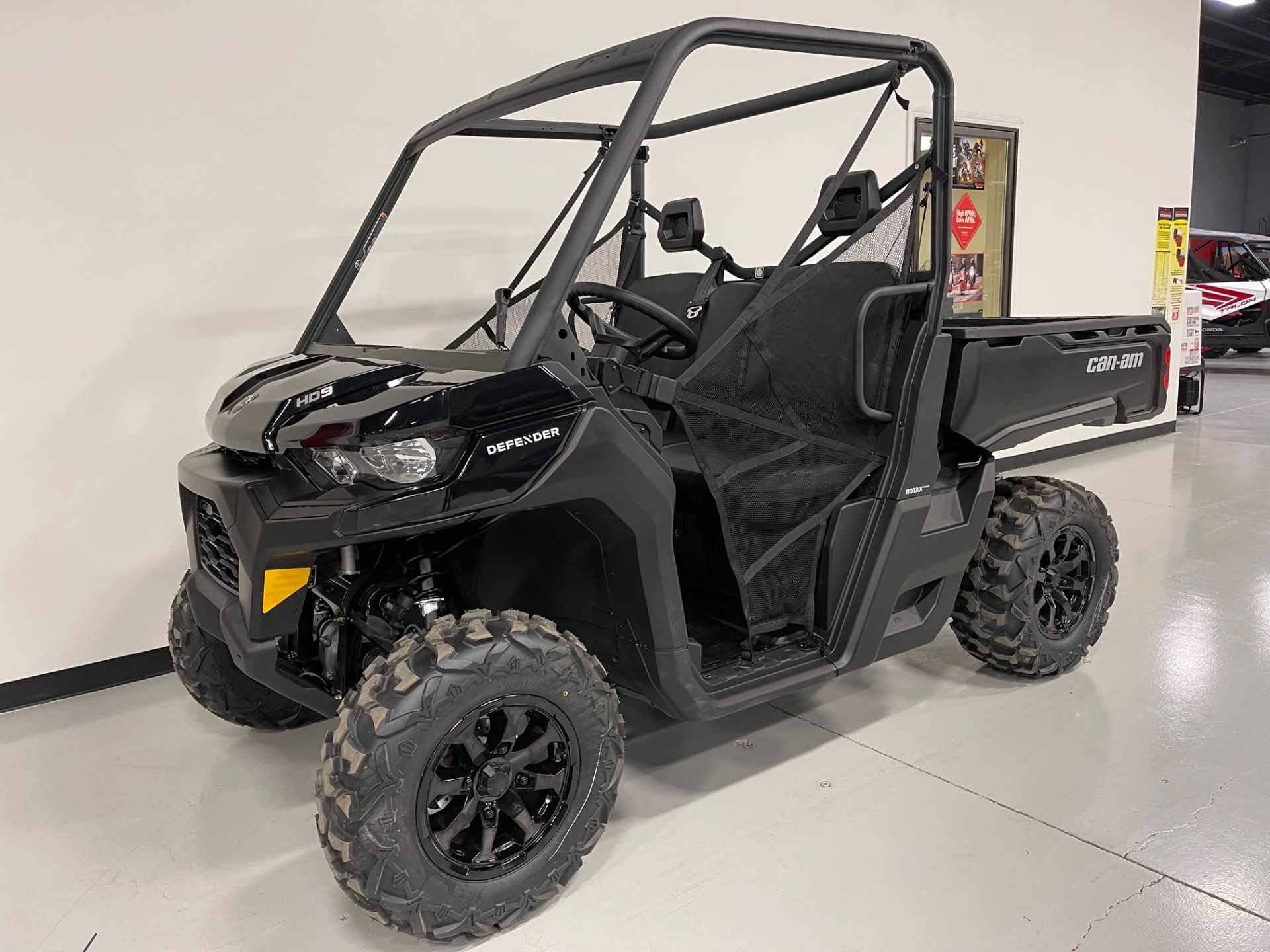 2022 Can-Am Defender DPS HD9 in Brilliant, Ohio - Photo 13