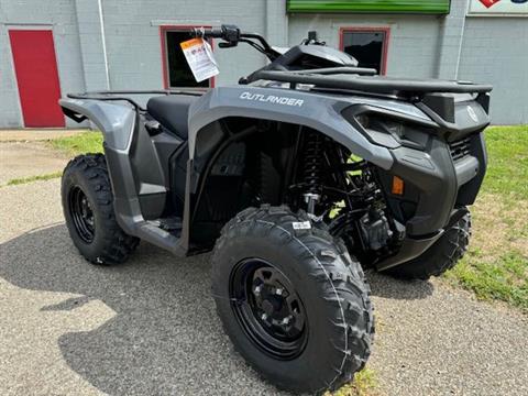 2024 Can-Am Outlander 700 in Brilliant, Ohio - Photo 1