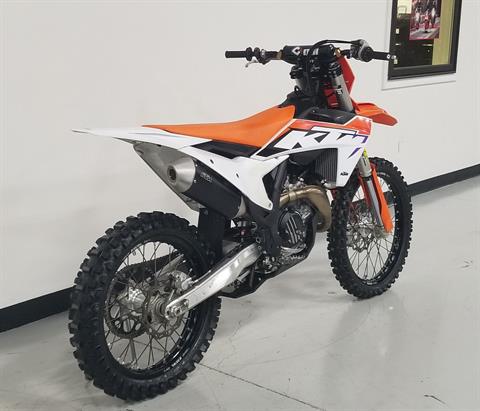 2023 KTM 450 SX-F in Brilliant, Ohio - Photo 3