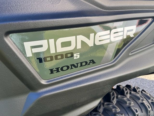2022 Honda Pioneer 1000-5 in Brilliant, Ohio - Photo 9