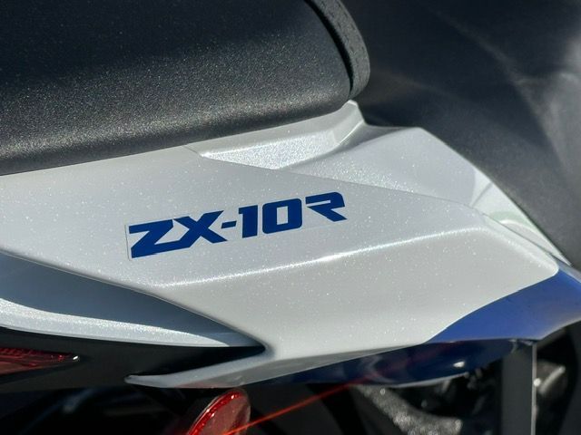 2024 Kawasaki Ninja ZX-10R 40th Anniversary Edition ABS in Brilliant, Ohio - Photo 13