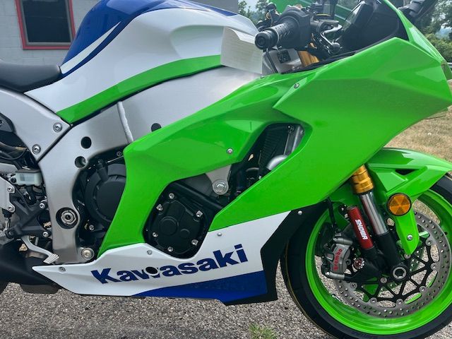 2024 Kawasaki Ninja ZX-10R 40th Anniversary Edition ABS in Brilliant, Ohio - Photo 19