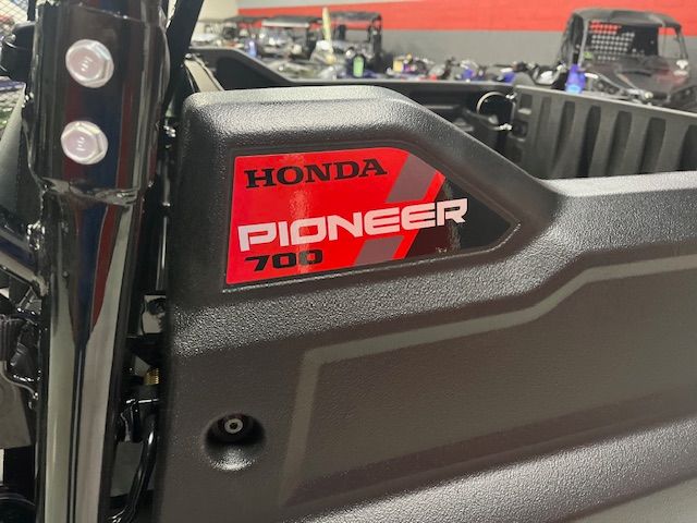 2025 Honda Pioneer 700 in Brilliant, Ohio - Photo 3