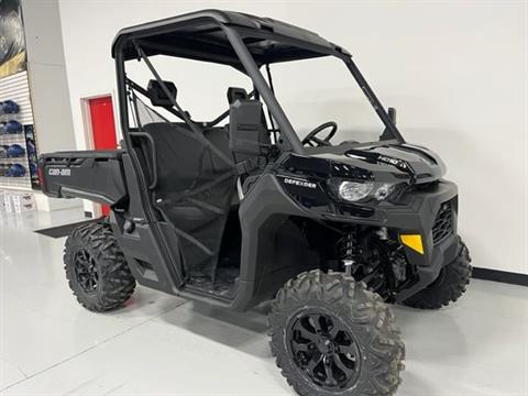 2022 Can-Am Defender DPS HD10 in Brilliant, Ohio - Photo 1