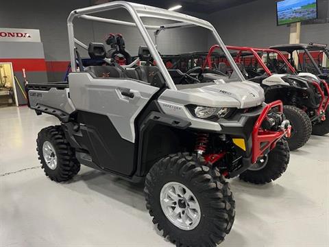 2025 Can-Am Defender X MR With Half-Doors in Brilliant, Ohio - Photo 2