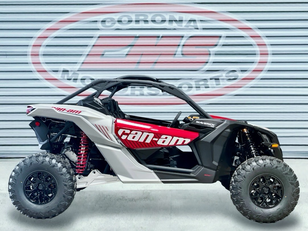 2025 Can-Am Maverick X3 RS Turbo RR in Corona, California - Photo 1