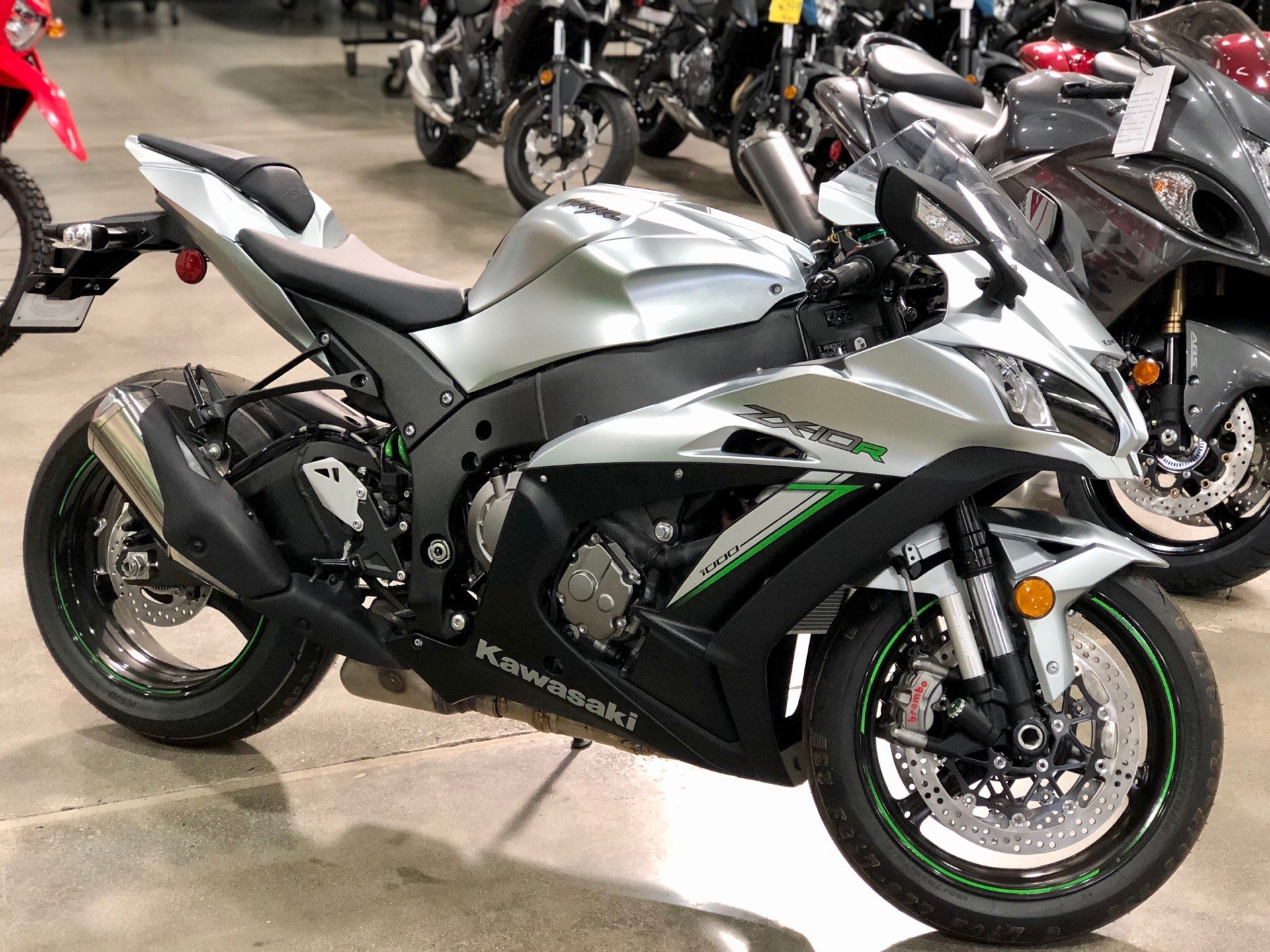 New 2018 Kawasaki Ninja Zx 10r Abs Metallic Matte Fusion Silver