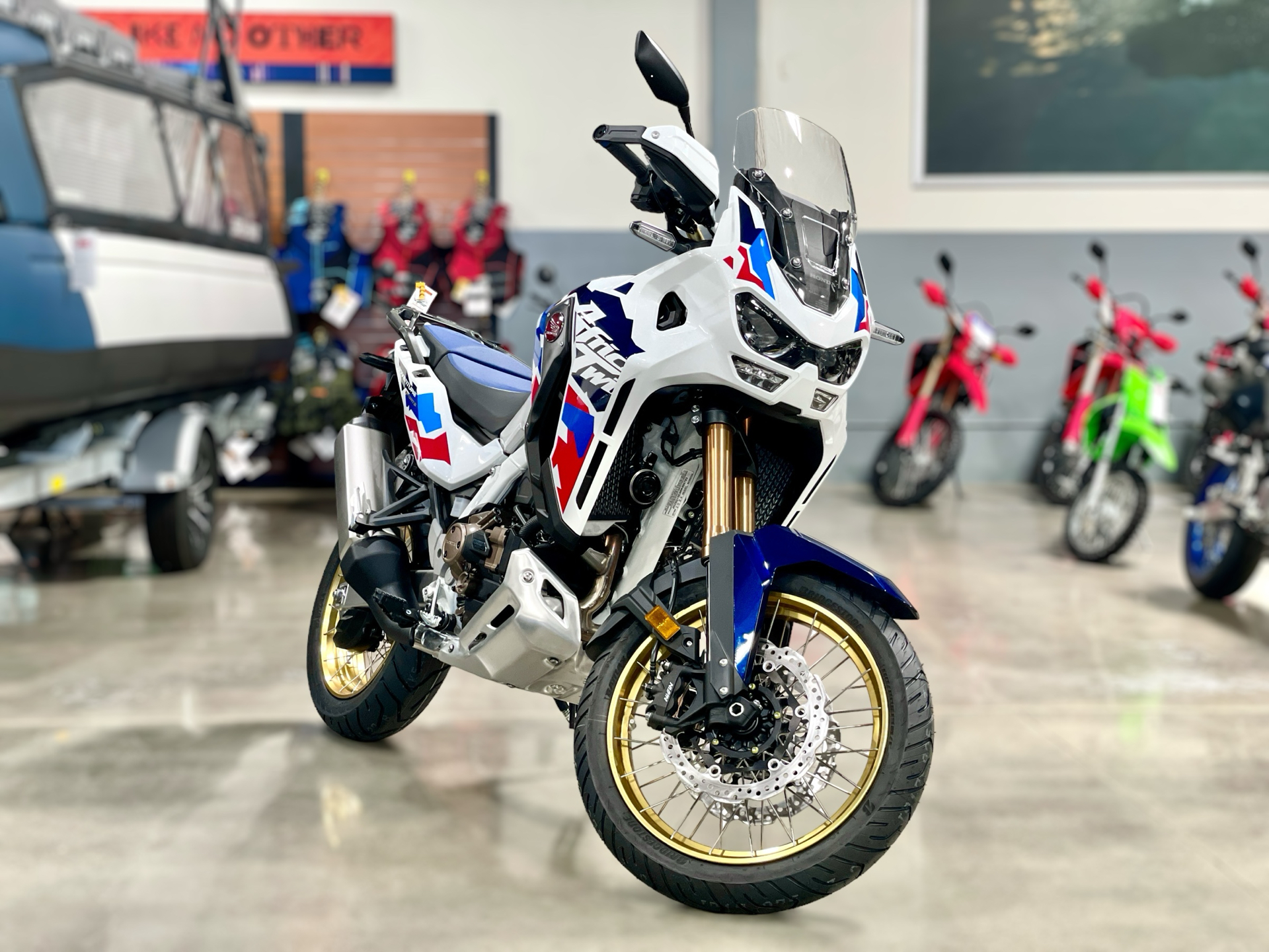 2024 Honda Africa Twin Adventure Sports ES DCT in Corona, California - Photo 2