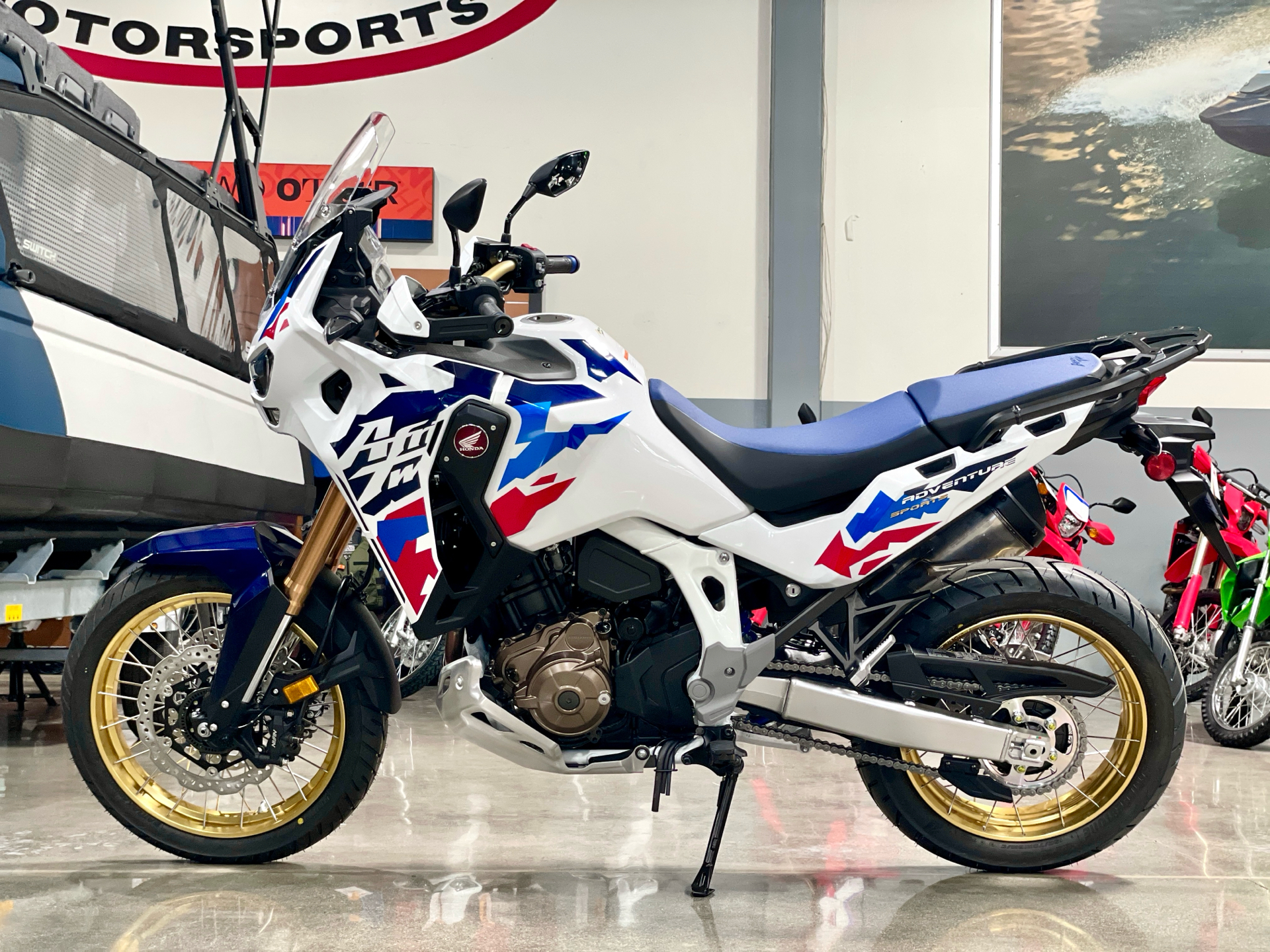 2024 Honda Africa Twin Adventure Sports ES DCT in Corona, California - Photo 4